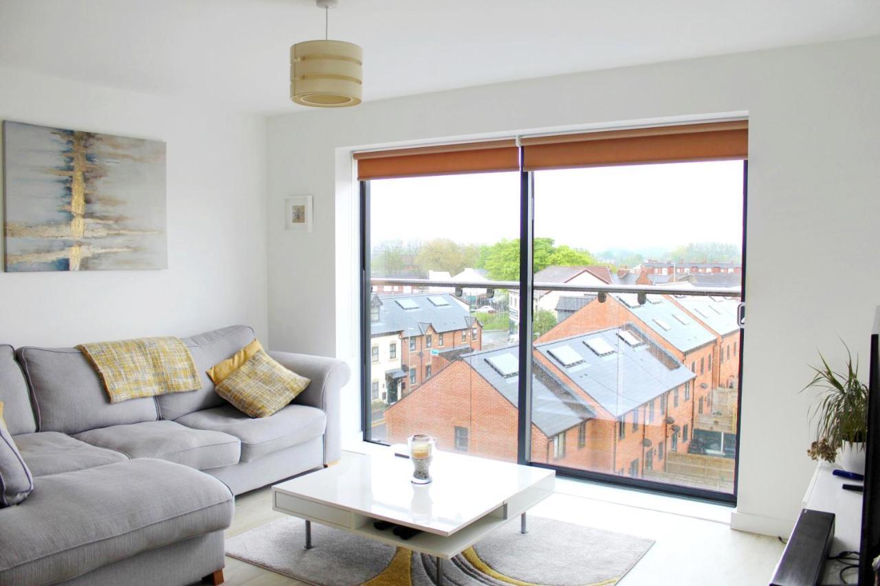 Manchester Escape - Private Room & Bathroom Near Etihad And Coop Arena - Free Secure Parking Luaran gambar